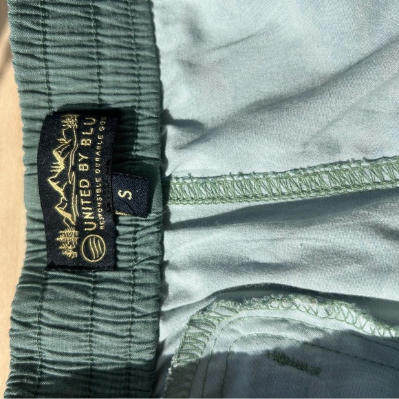 United By Blue S EUC Green board/Athletic Shorts - Picture 9 of 10